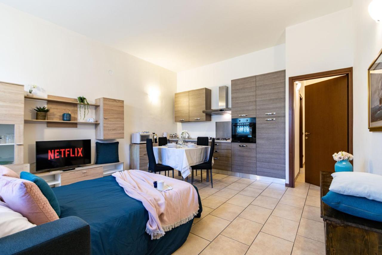Sweet Arona Beautiful Apartment, Netflix - Wi-Fi 外观 照片